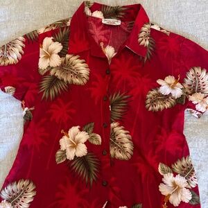 Women’s Hawaiian Shirt Small